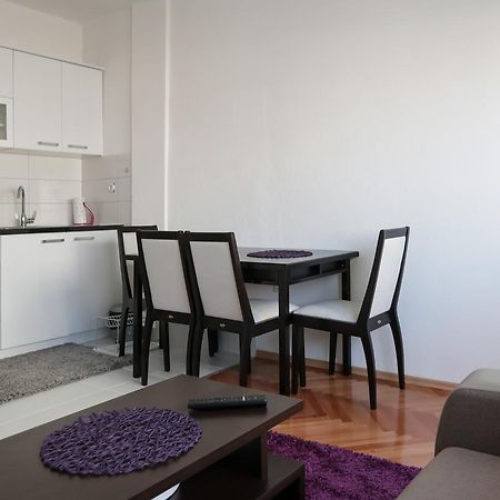 Day&Night Apartment Ohrid Bagian luar foto