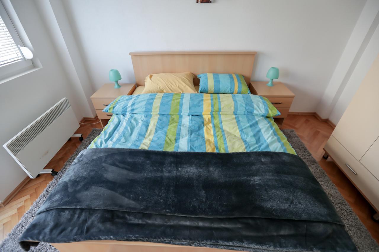 Day&Night Apartment Ohrid Bagian luar foto