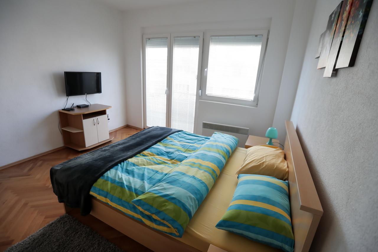 Day&Night Apartment Ohrid Bagian luar foto